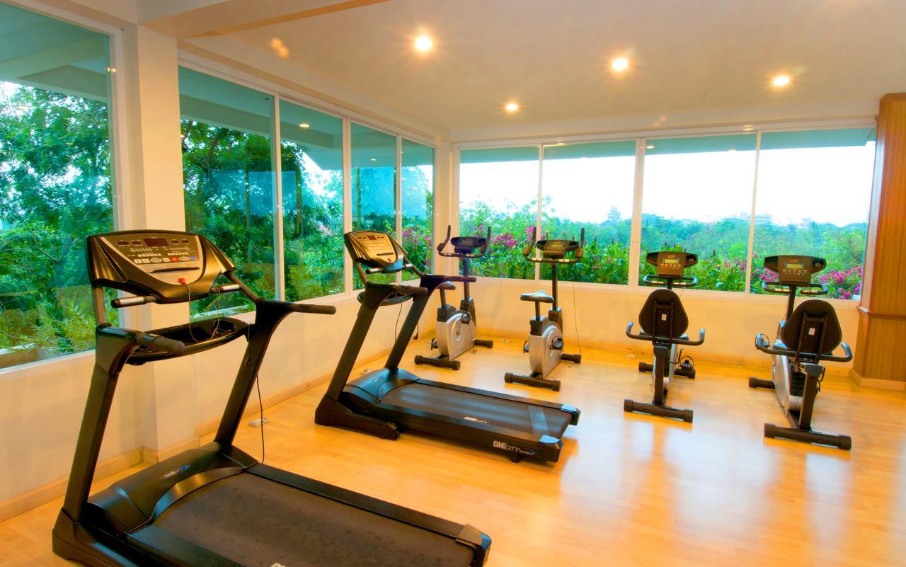 Hua Hin Condotel & Resort Taweeporn Bagian luar foto