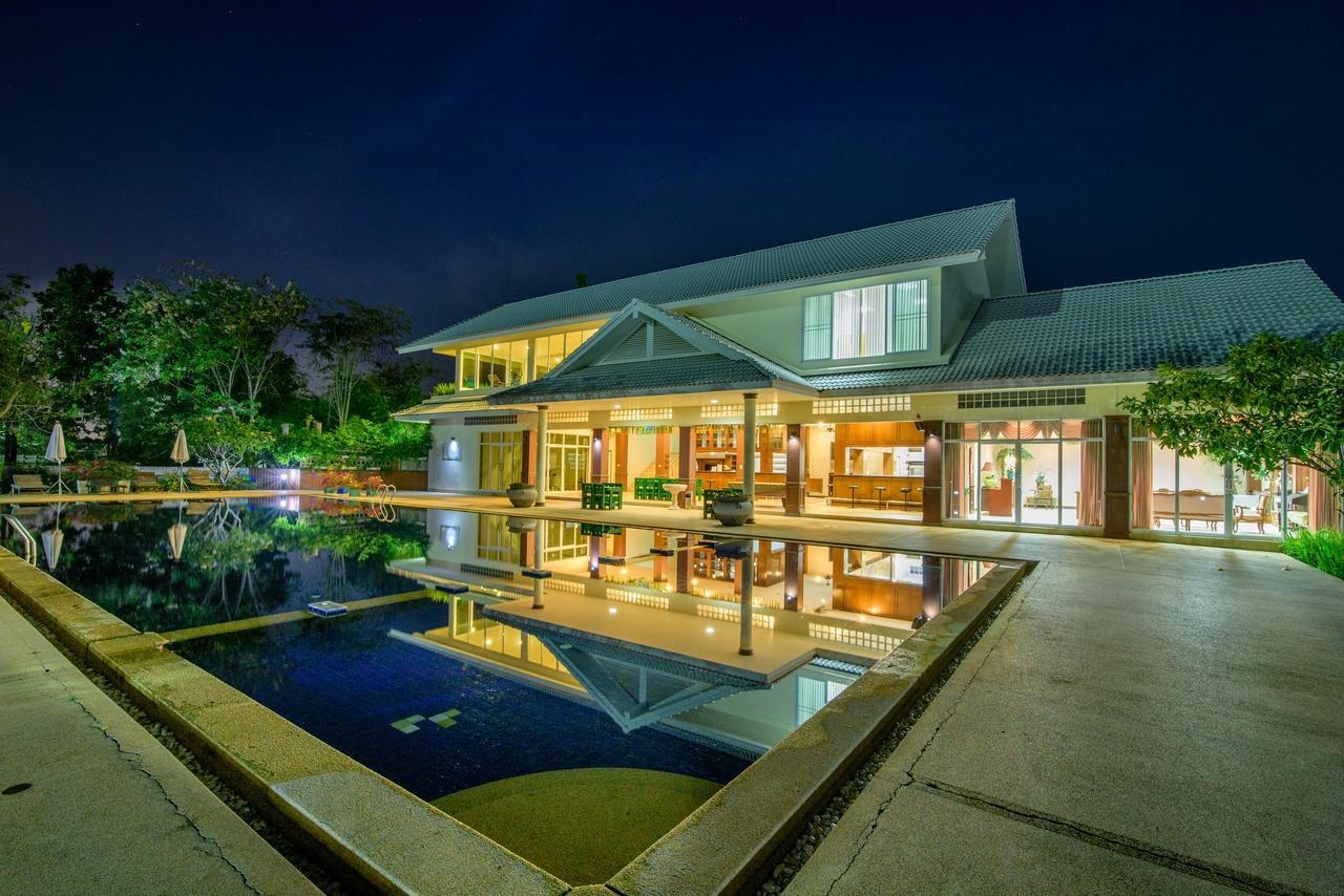 Hua Hin Condotel & Resort Taweeporn Bagian luar foto